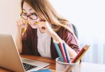Jakie czynniki wpływają na proces uczenia się? Jakie czynniki wpływają na proces uczenia się?