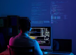 Co jest lepsze inżynier czy licencjat?