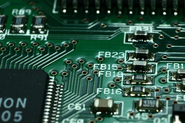 Ile zarabia się po elektrotechnice? Ile zarabia się po elektrotechnice?